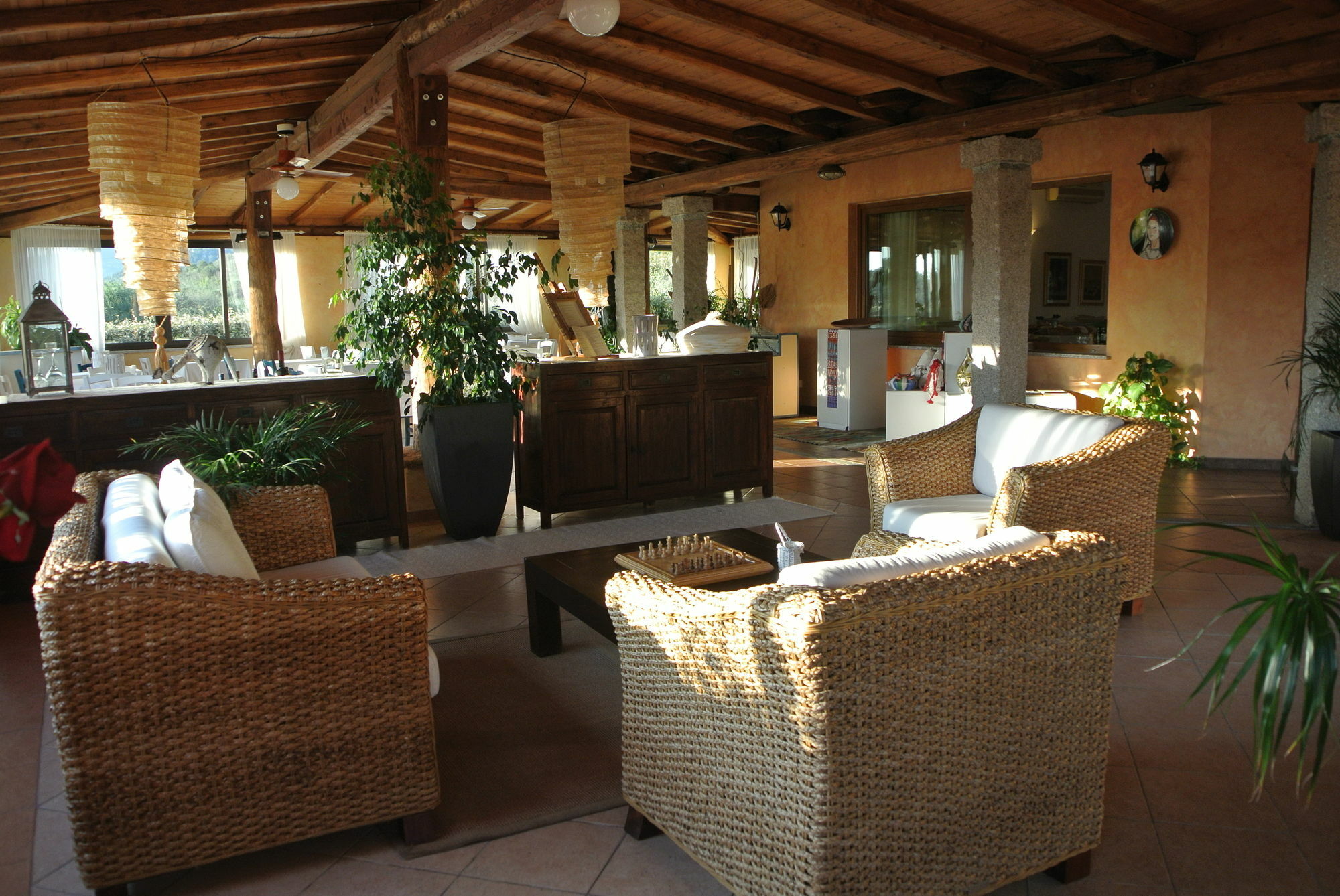 Relais Fenicottero Rosa Guest House Porto Taverna Exterior photo